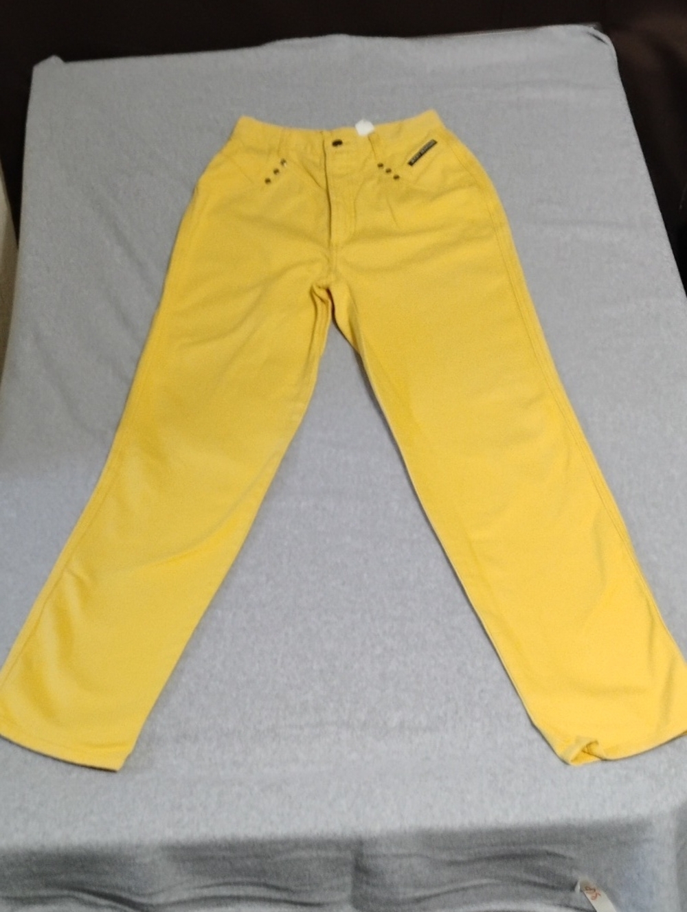 High-Rise Women's Yellow Jeans - Classic Bright Yellow